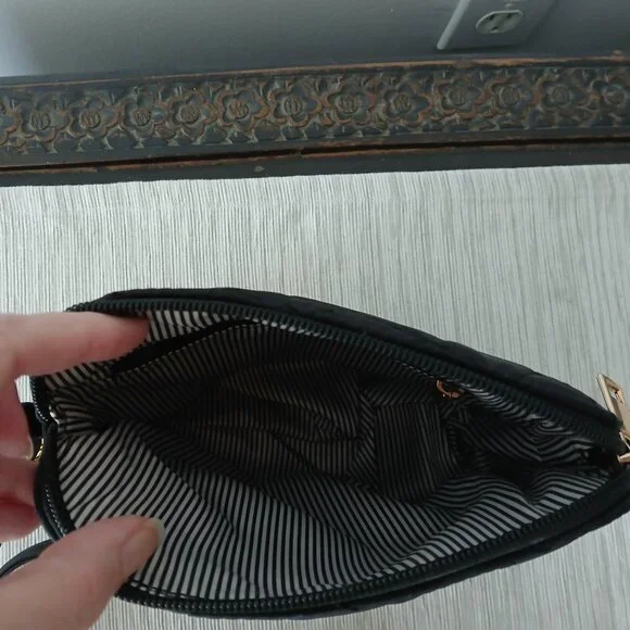 Crossbody quilted Purse - Picture 5 of 5